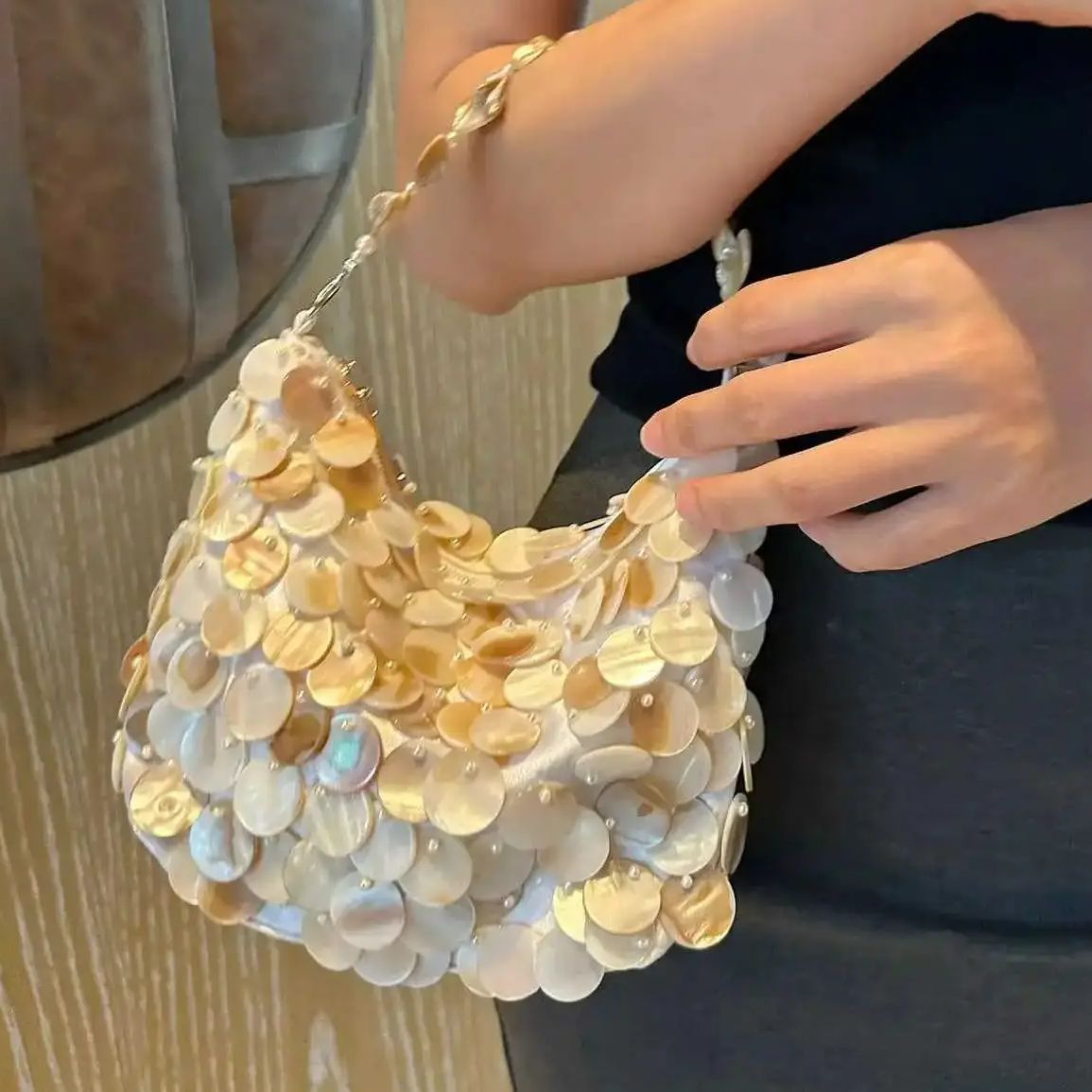 Luxury Sequin Internal Chain S - Interior Design Mockup review and price